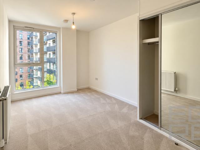 Robusta Court, Hayes UB3 2 bed apartment to rent £2,150 pcm £496 pw