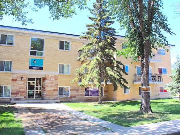 Parliament Place, Regina, Prince Albert National Park