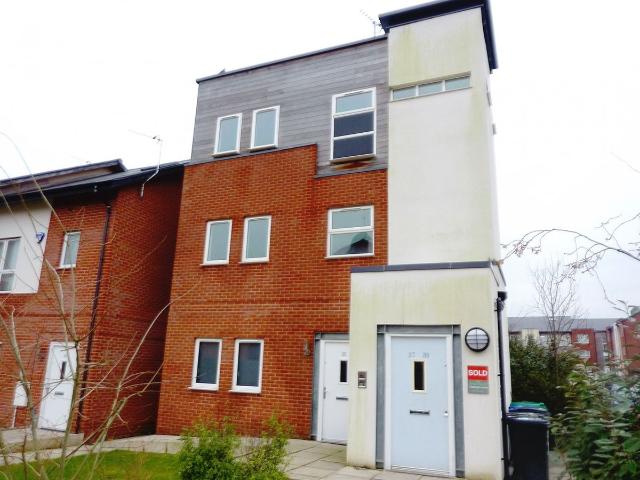 Robert Harrison Avenue, Didsbury Point, Didsbury M20, 1 bed flat to rent, £1,100 pcm | PrimeLocation