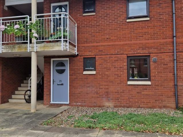 Robert Jennings Close, Cambridge CB4, 1 bed flat to rent, £1,400 pcm | PrimeLocation