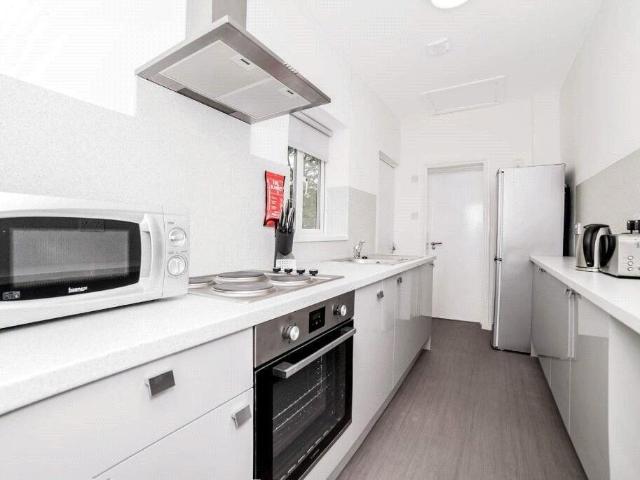 Robert Street, Camden, London NW1, 4 bed flat to rent, £3,350 pcm | PrimeLocation