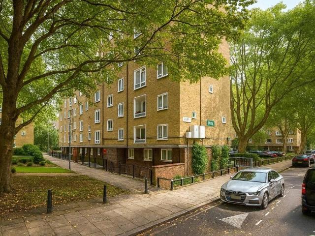 Robert Street, London NW1, 2 bed flat to rent, £2,600 pcm | PrimeLocation