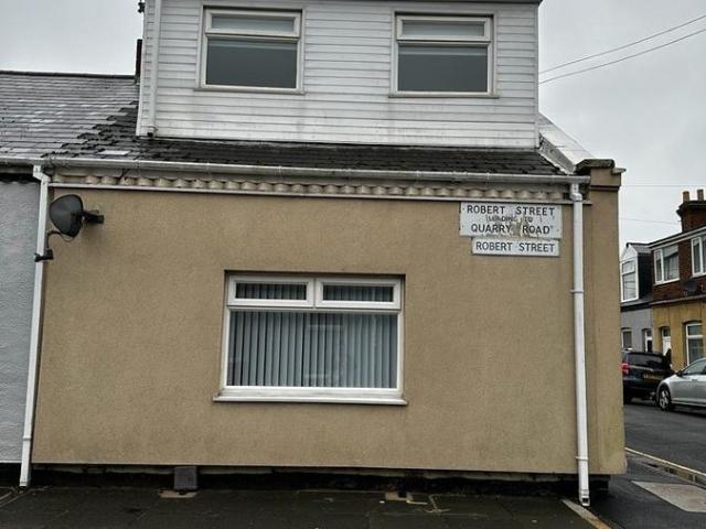 Robert Street, Silksworth Sunderland SR3, 2 bed end terrace house to rent, £625 pcm | PrimeLocation