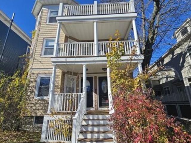 Roberts Rd, Cambridge, Home For Sale