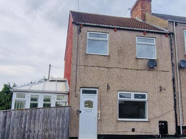 Roberts Square, West Cornforth DL17 3 bed end of terrace house to rent £600 pcm £138 pw