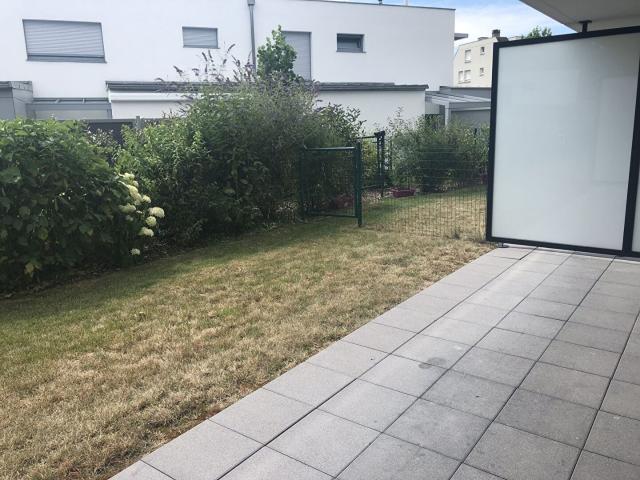 Robertsau, 3 Pièces En Rez De Jardin