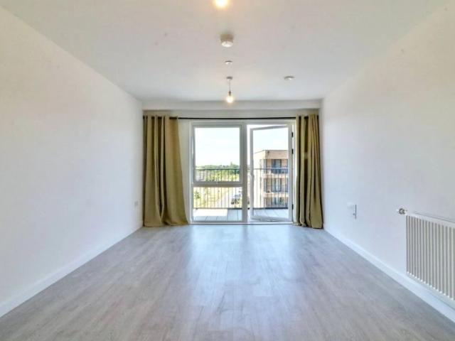 Robertson Apartments, 4 Donovan Way, Harrow, HA1