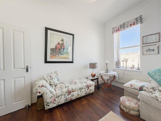 Robertson Terrace, Hastings, TN34 1JN