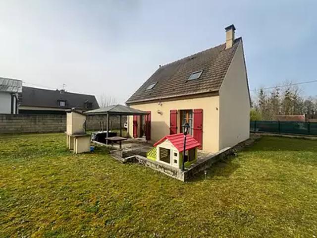 Roberval 60410 Achat / Vente maison 5 pièces t5 au dernier étage
