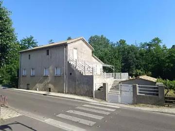 Robiac Rochessadoule 30160 Location maison 4 pièces t4 jardin terrasse