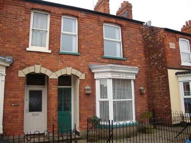 Robin Hoods Walk, Boston, PE21 9EP 3 bed semi detached house to rent £1,018 pcm £235 pw