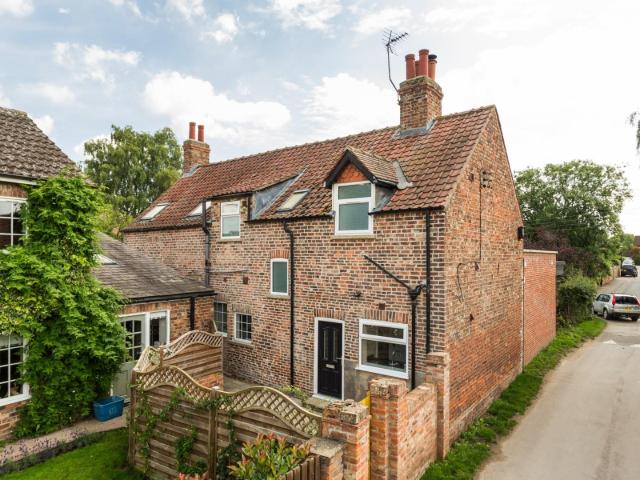 Robin Lane, Huby, York YO61