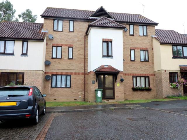 Robinia Close, Basildon SS15, 1 bed flat to rent, £1,000 pcm | PrimeLocation