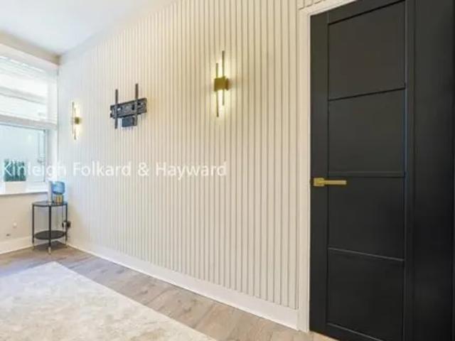 Robinson Road, London, SW17 9DN, United Kingdom | 1 bed apartment for rent #140397517 | Rentberry