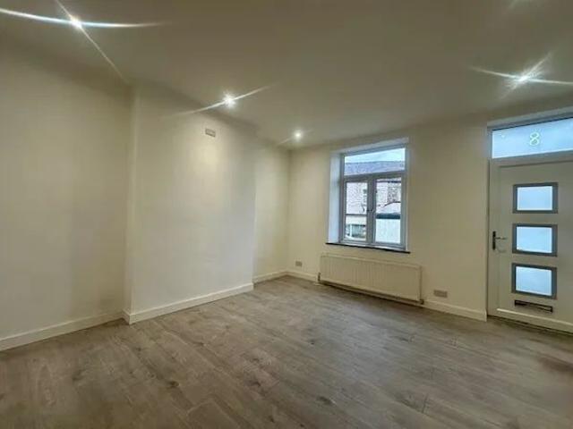 Robinson Street, Foulridge, BB8