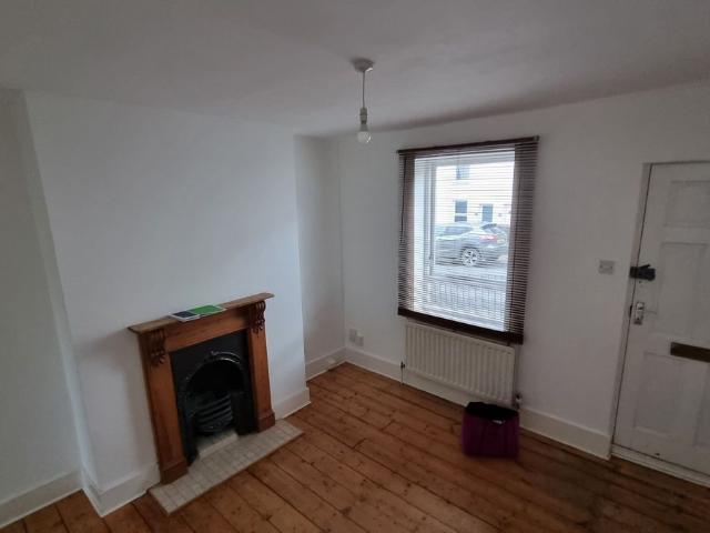 Rochdale Road, Tunbridge Wells TN1, 3 bed terraced house to rent, £1,600 pcm | PrimeLocation