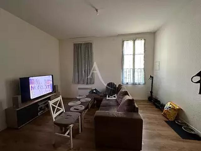 Rochefort 17300 Achat / Vente appartement 2 pièces t2 cave