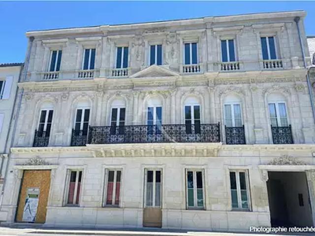 Rochefort 17300 Achat / Vente appartement 5 pièces t5 au dernier étage cave