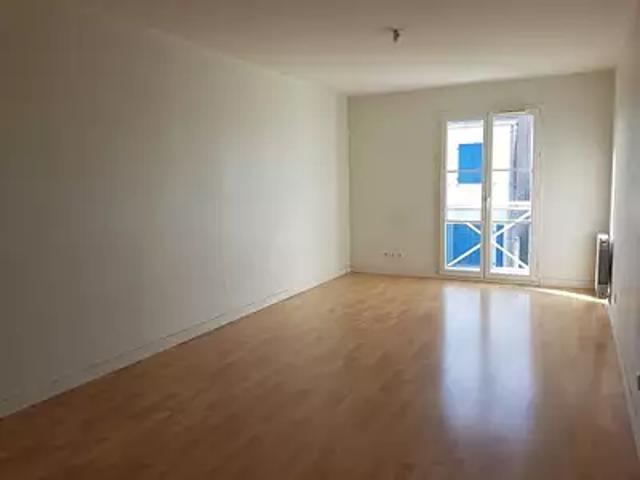 Rochefort 17300 Location appartement 3 pièces t3