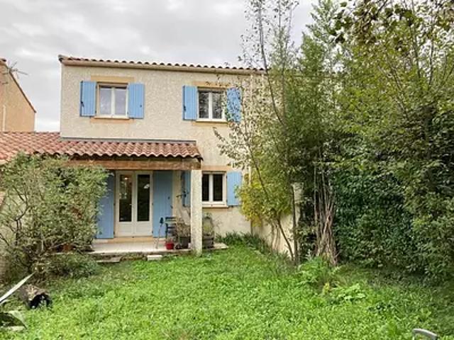 Rochefort du Gard 30650 Location maison 3 pièces t3 jardin terrasse