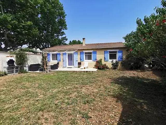 Rochefort du Gard 30650 Location maison 5 pièces t5 terrasse