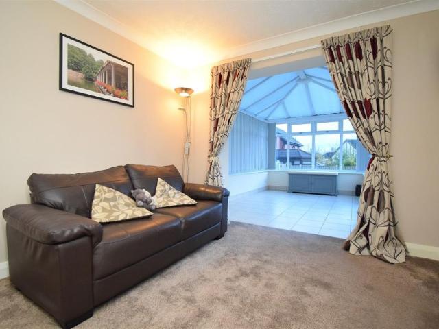 Rochester Drive, Horbury, Wakefield