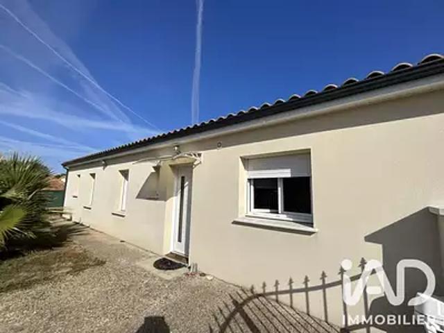 Roches Prémarie Andillé 86340 Achat / Vente maison 5 pièces t5