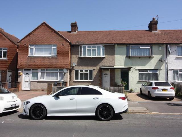 Rochford Way, Croydon CR0 3 bed house to rent £1,990 pcm £459 pw