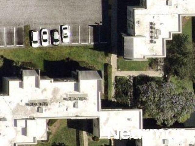 Rock Island Rd Apt 208
