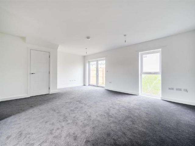 Rock Pipit Road, Newquay TR8 3 bed semi detached house to rent £1,425 pcm £329 pw