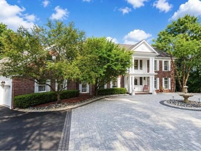 Rock Ridge Ct, Franklin Lakes, Home For Sale