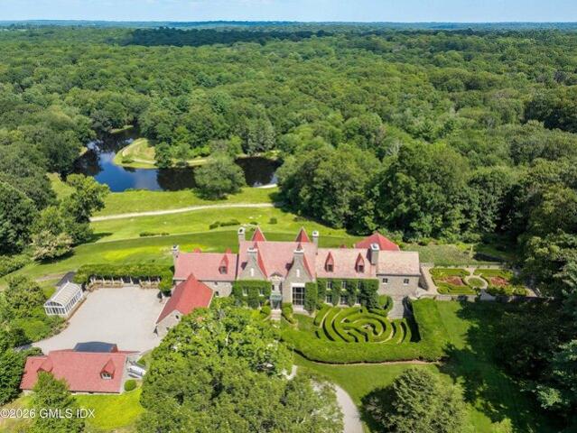 Rock Rimmon Rd, Stamford, Home For Sale