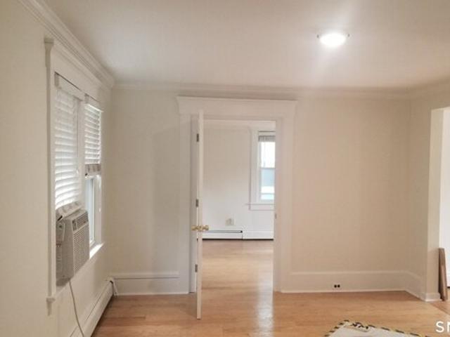 Rock Spring Rd, Stamford, Home For Sale