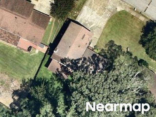 Rockborough Dr