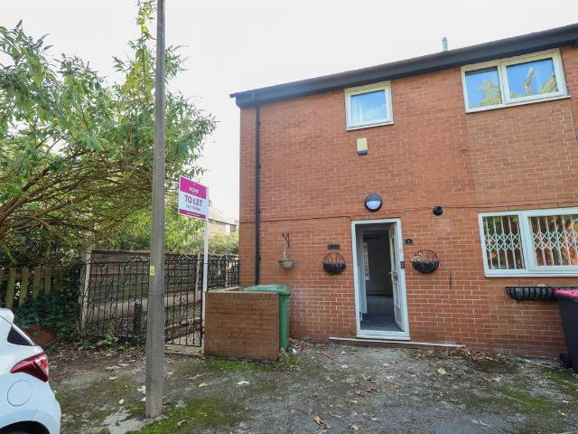Rockhouse Close, Eccles M30, 2 bed end terrace house to rent, £1,000 pcm | PrimeLocation
