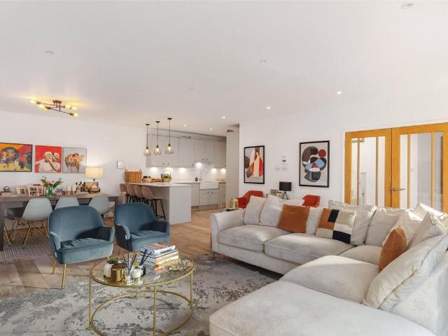 Rockland Road, London SW15, 5 bed detached house to rent, £5,500 pcm | PrimeLocation