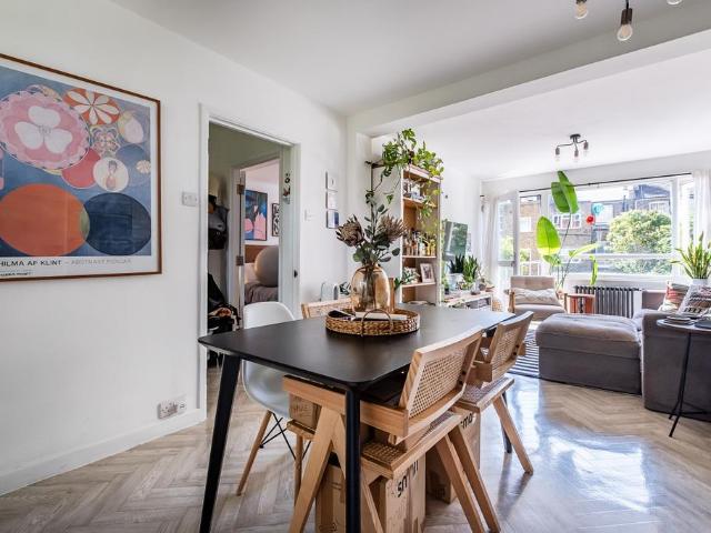 Rockley Road London W14 1 bed flat to rent £1,900 pcm £438 pw