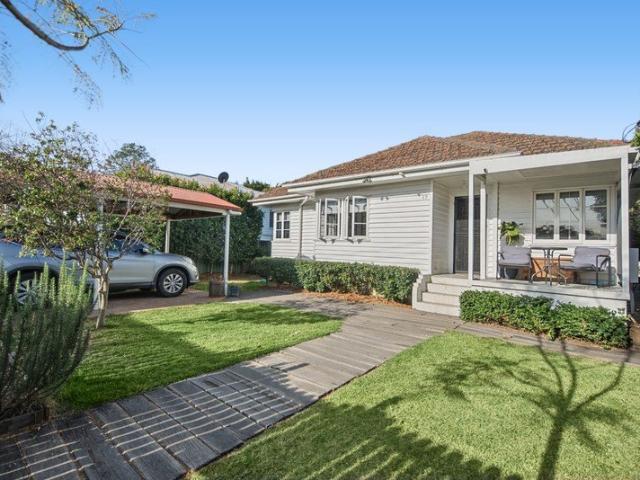 Rocklea's Most Elevated Street Completely Flood Free!