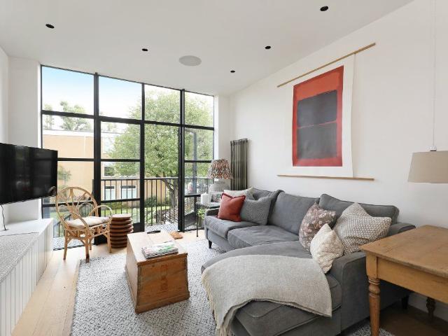 Rockwell Court, 48 Ridgway SW19, 3 bed flat to rent, £4,500 pcm | PrimeLocation