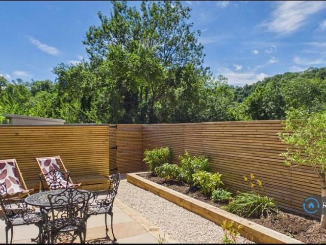 Rockvale Villas, Matlock Bath, DE4 1 bed in a house share to rent £675 pcm £156 pw