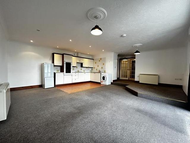 Rocky Valley Centre, Trethevy PL34 2 bed maisonette to rent £750 pcm £173 pw