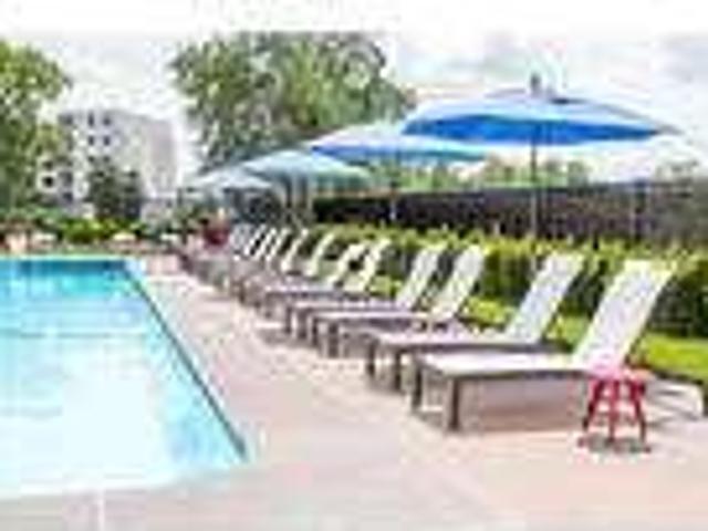 Rocky Hill luxurious One and Two Bedroom Apartments in Rocky Hill, Hills