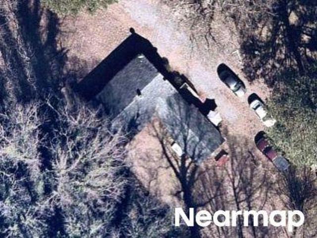 Rocky Neck Rd