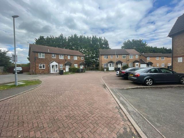 Rodeheath, Luton LU4, 1 bed flat to rent, £900 pcm | PrimeLocation