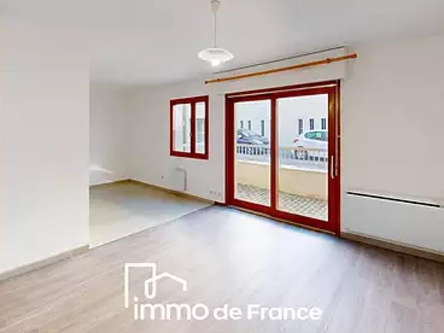 Rodez 12000 Achat / Vente appartement 1 pièce t1 au dernier étage cave