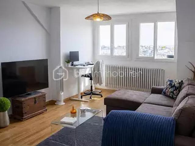 Rodez 12000 Achat / Vente appartement 2 pièces t2 au dernier étage cave