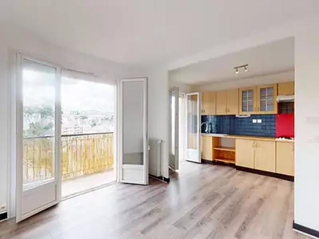 Rodez 12000 Location appartement 1 pièce t1 cave balcon