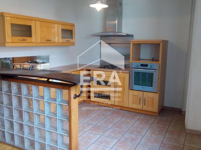 Rodez T4 avec garage cave et terrasse 100 m2