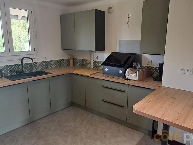 RODEZ Appartement T4 + balcon MEUBLE