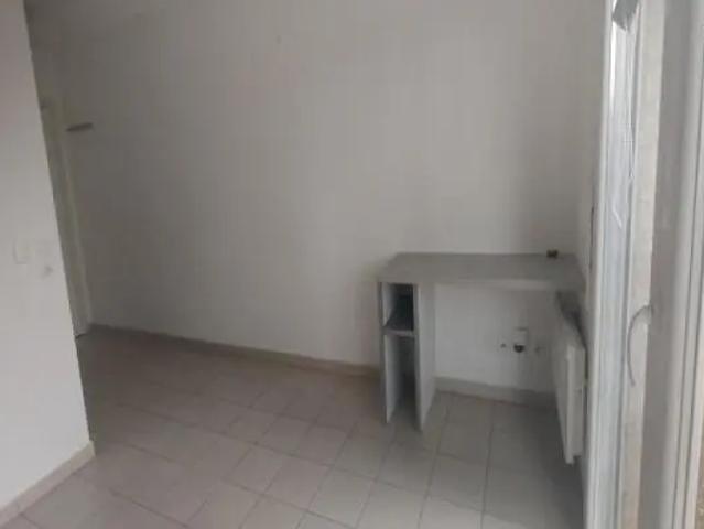 rodilhan – appartement studio – 20.30m² – réf:10436